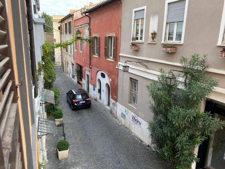 Studio Flat - Piazza San Cosimato By Yourhost Рим Екстериор снимка